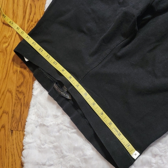 Victoria's Secret Black Leggings, Women's Size Medium, Great Condition! - Picture 5 of 6